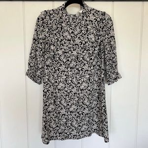 ACACIA silk mini dress
Small, professionally hemmed.